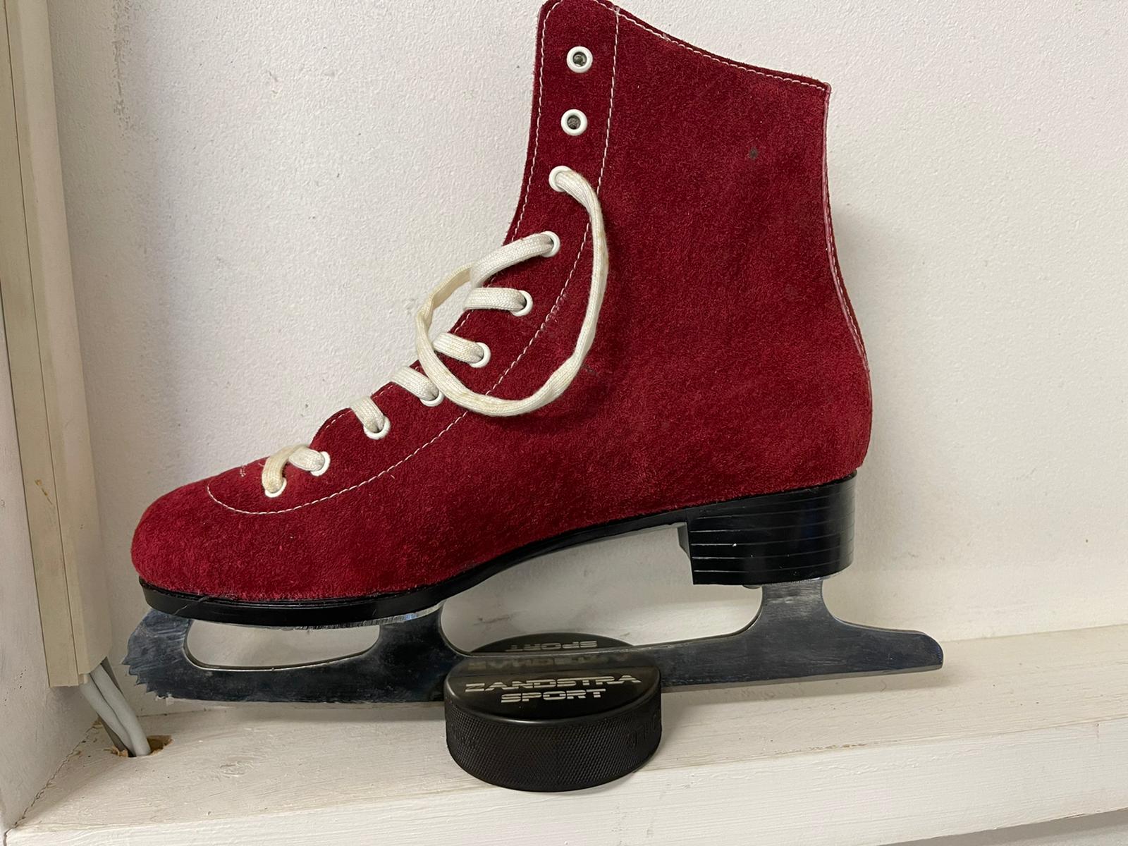 Kunstschaats Suede Rood